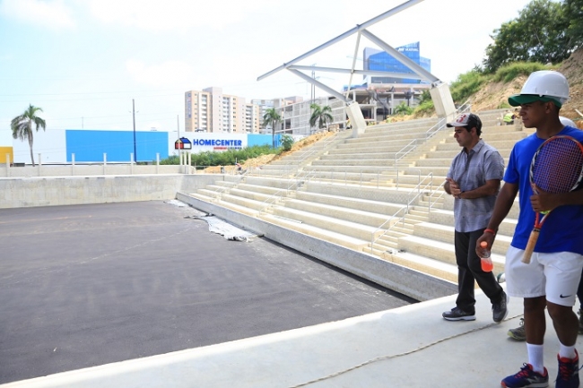 Alcalde Alejandro Char, inspecciona las obras del Parque de Raquetas