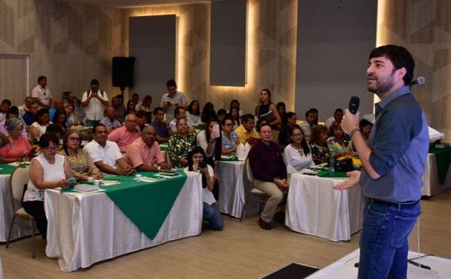 Alcalde Pumarejo lanza estrategia para fortalecer educación en Barranquilla