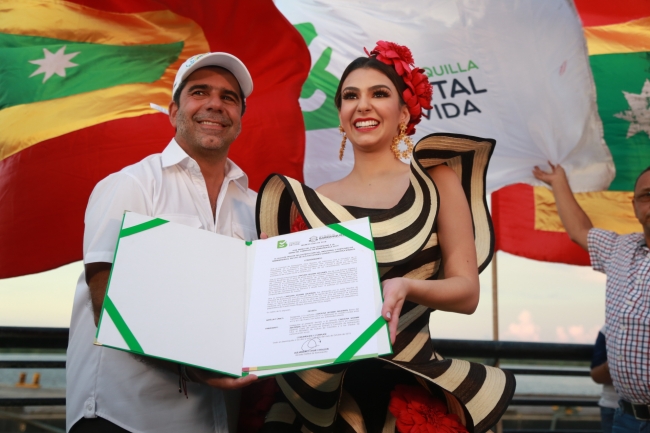 La alegría y la cambambería de la reina del Carnaval 2019 se tomaron el Gran Malecón