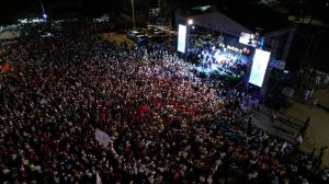 Masivo cierre de campaña de Gustavo Petro y el Pacto Histórico en  Barranquilla