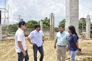 Alcalde Pumarejo inspeccionó avances en obra del mercado Gran Bazar