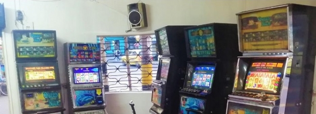 Coljuegos y Policía intervienen 10 establecimientos que operaban ilegalmente juegos de Azar