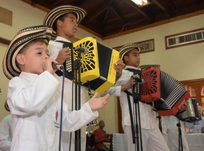 La Universidad Popular del Cesar abre programa de música que incluye el acordeón, la composición y la cátedra vallenata