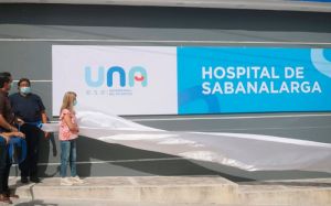 Gobernadora presentó la imagen institucional de UNA en Sabanalarga