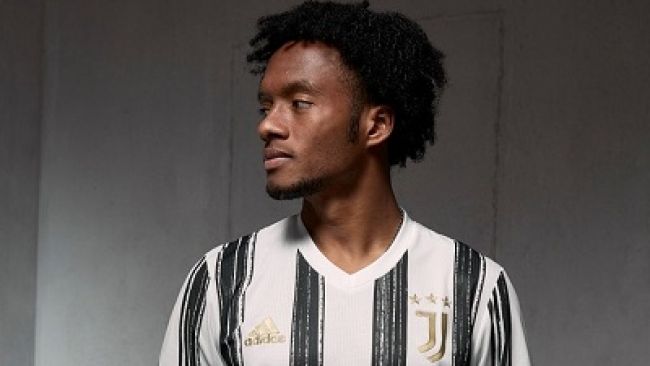 Juventus presentó su nueva camiseta