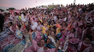 Las reinas populares se lucieron en Cumbia al Río