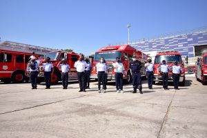 “Estamos entregando a los bomberos de Barranquilla los mejores equipos de protección personal”: alcalde Pumarejo