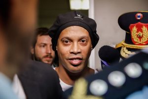Ronaldinho queda preso en una cárcel de narcos y políticos corruptos
