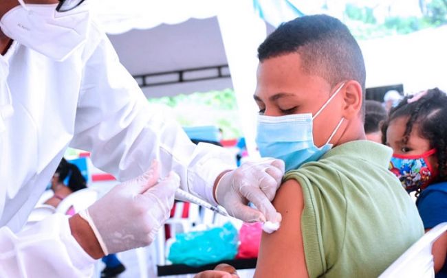 En 16 municipios del Atlántico se inicia vacunación contra el Covid-19 en mayores de 18 años