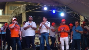 José Amar y Luis Eduardo Diazgranados durante el evento en la cancha Nueva Granada.