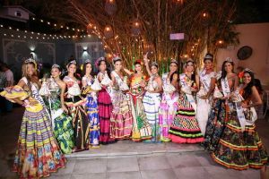 Valeria Charris reina del Carnaval 2022, disfrutó de una tarde de polleras con las reinas municipales
