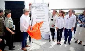 Presidente Duque inauguró nuevo Puente Pumarejo